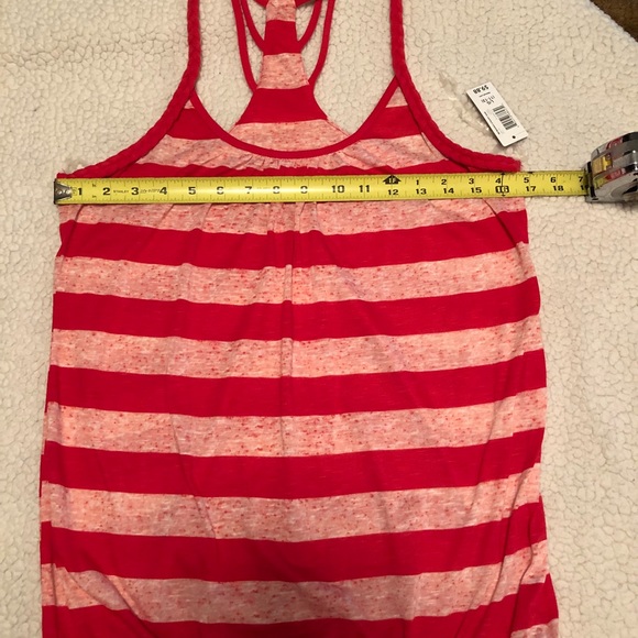 No Boundaries tank top - Picture 4 of 7